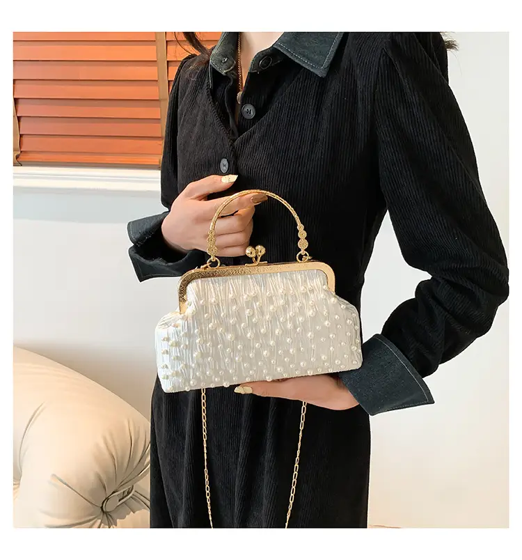 Women's Polka Dot Pearl Chain Shoulder Bag 2024 — feature 17