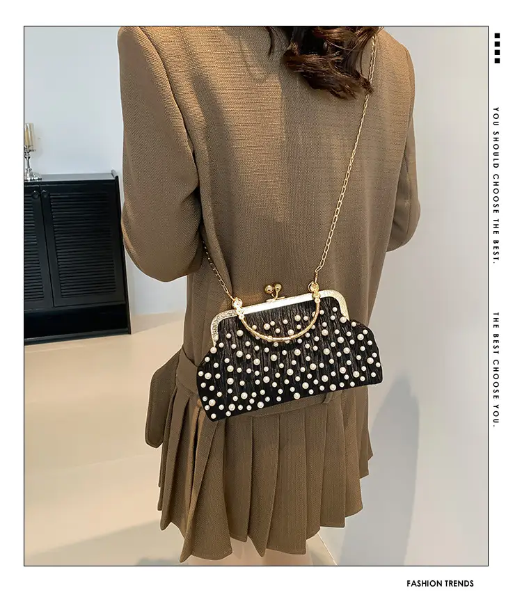 Women's Polka Dot Pearl Chain Shoulder Bag 2024 — feature 2
