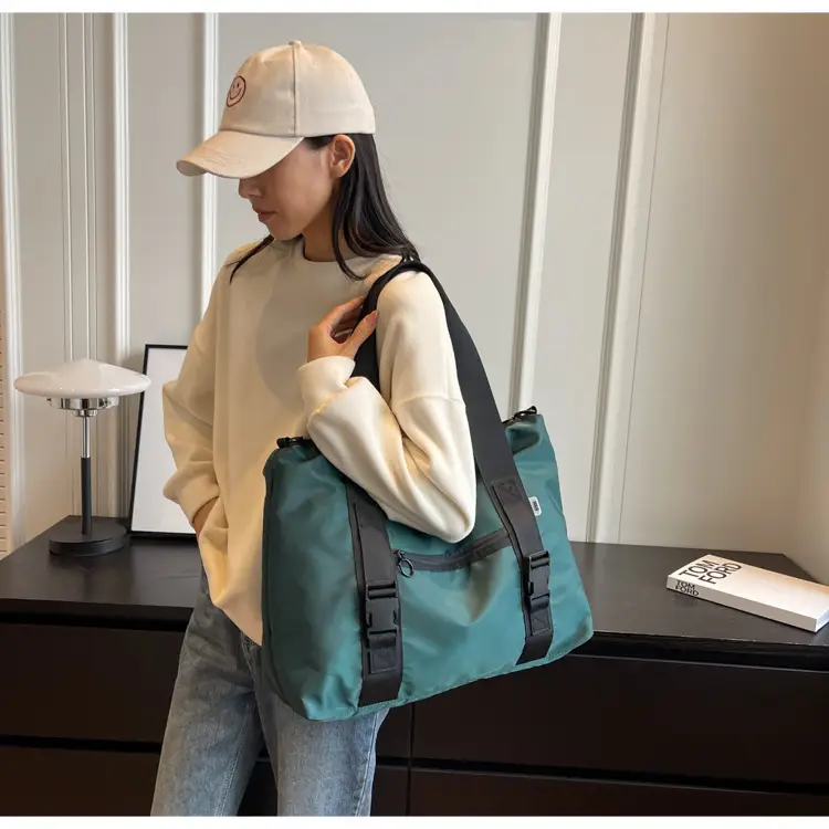 Women Large Capacity Nylon Shoulder Messenger Bag 2023 — feature 16