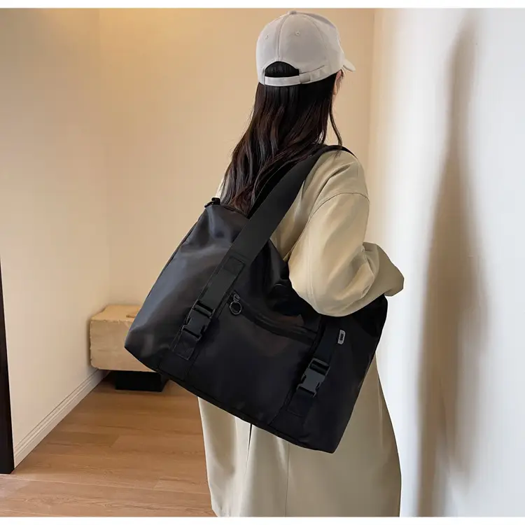 Women Large Capacity Nylon Shoulder Messenger Bag 2023 — feature 19