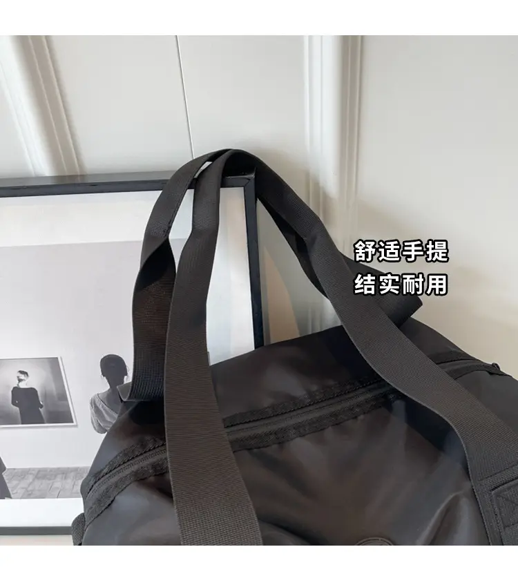 Women Large Capacity Nylon Shoulder Messenger Bag 2023 — feature 4