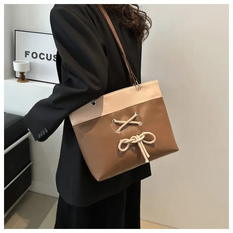 Women's Beige Pink Butterfly Embroidered Tote Bag — feature 14