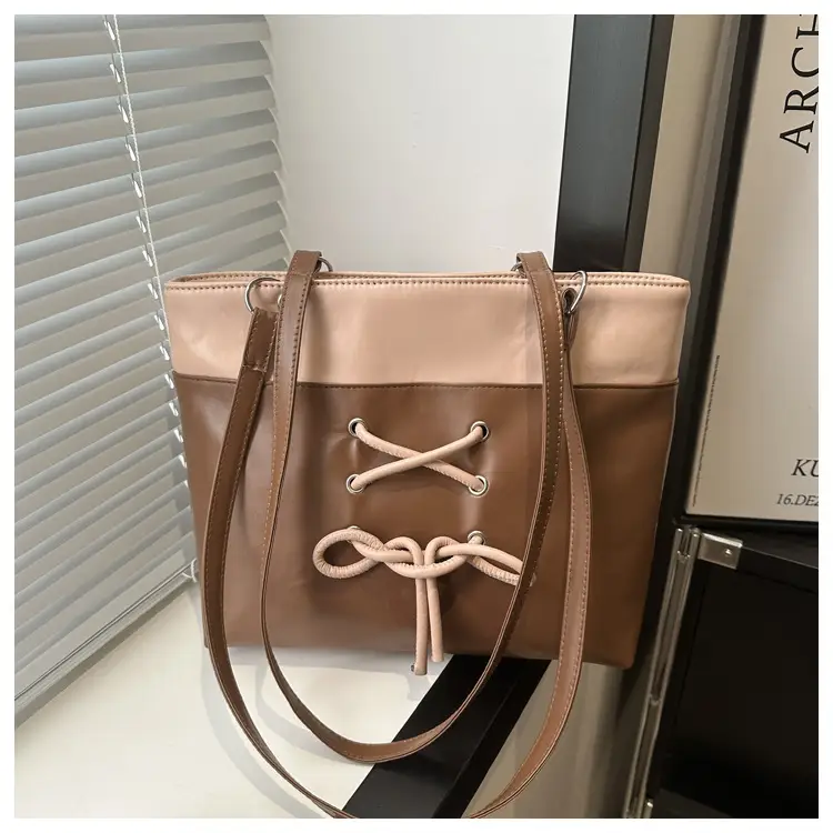 Women's Beige Pink Butterfly Embroidered Tote Bag — feature 21