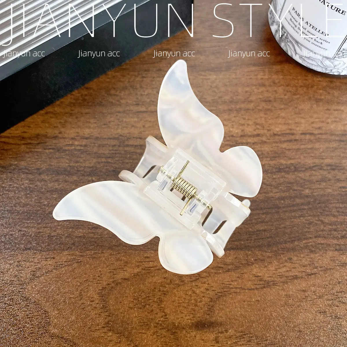 Acrylic Butterfly Hair Clip for Women Elegant Sweet Accessories - Image 2