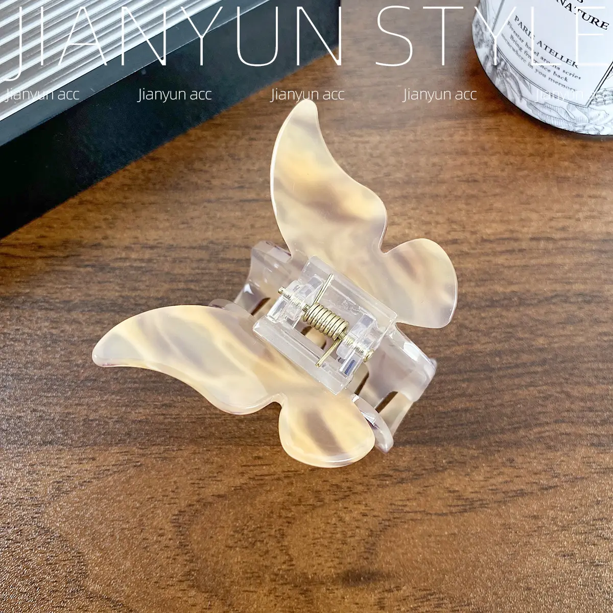 Acrylic Butterfly Hair Clip for Women Elegant Sweet Accessories - Image 3