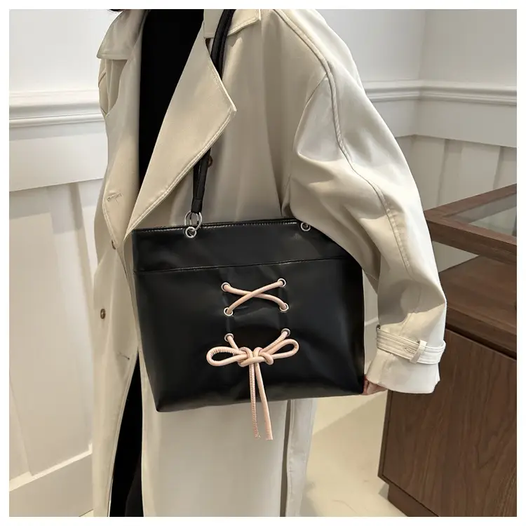 Women's Large Capacity Contrast Tote Bag 2024 — feature 16