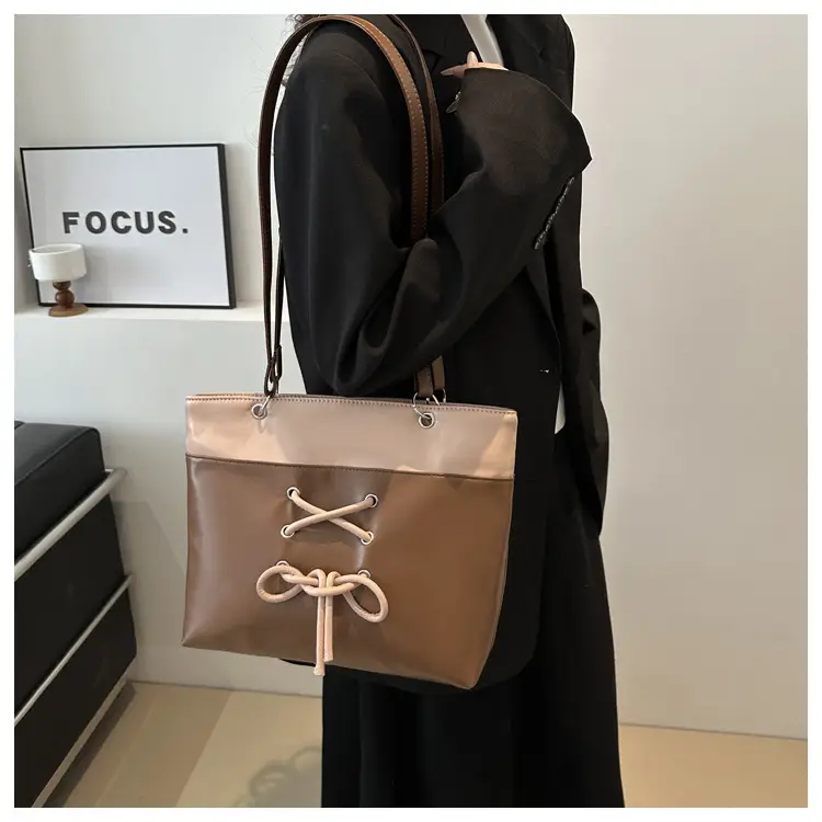 Women's Large Capacity Contrast Tote Bag 2024 — feature 25