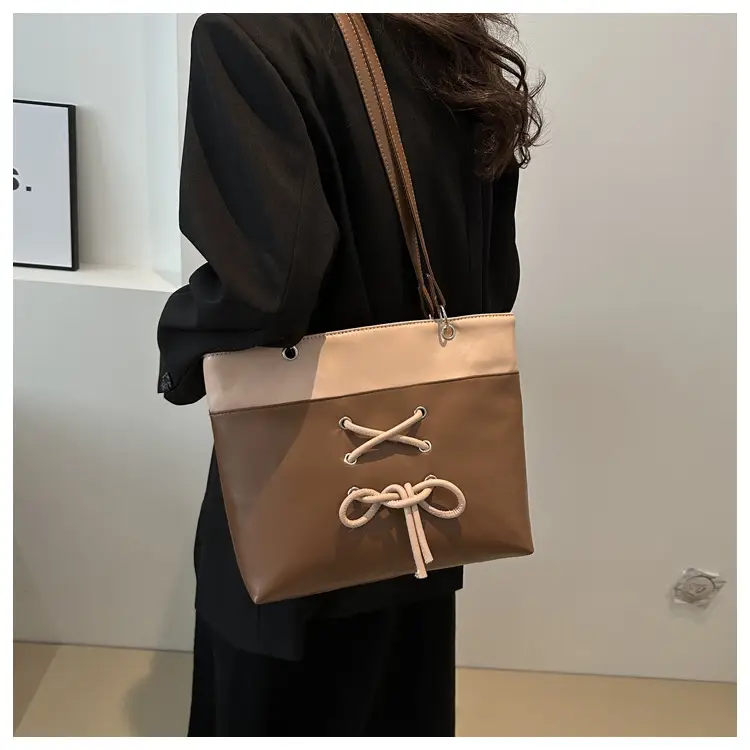 Women's Large Capacity Contrast Tote Bag 2024 — feature 26