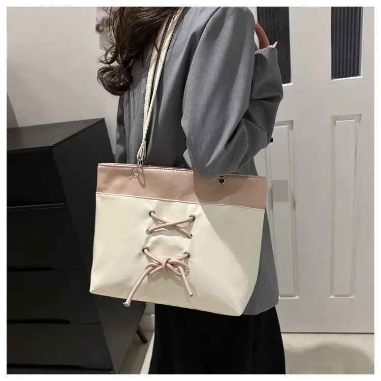 Women's Large Capacity Contrast Tote Bag 2024 — feature 28