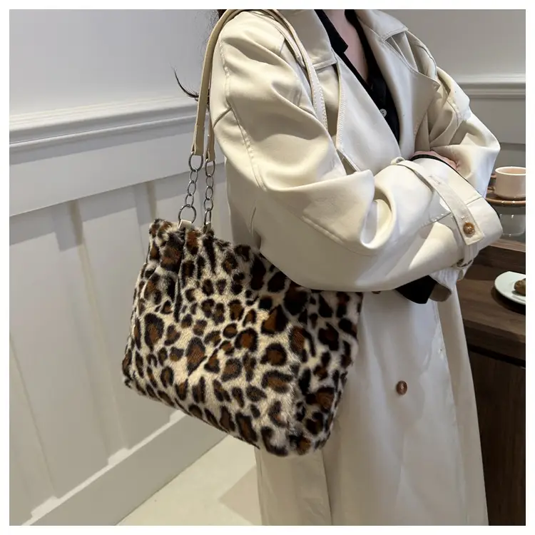 Leopard Print Plush Shoulder Bag Women Large Capacity — feature 20