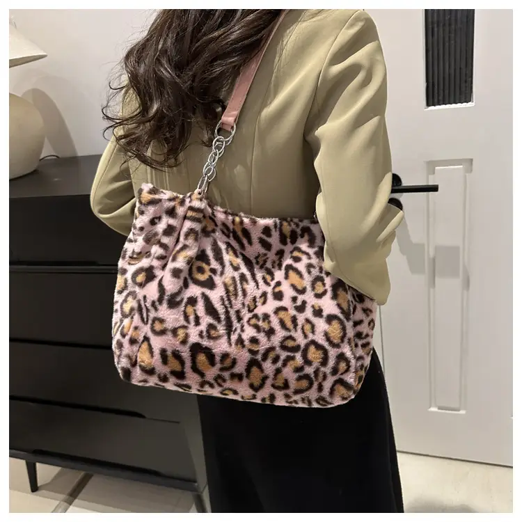 Leopard Print Plush Shoulder Bag Women Large Capacity — feature 23