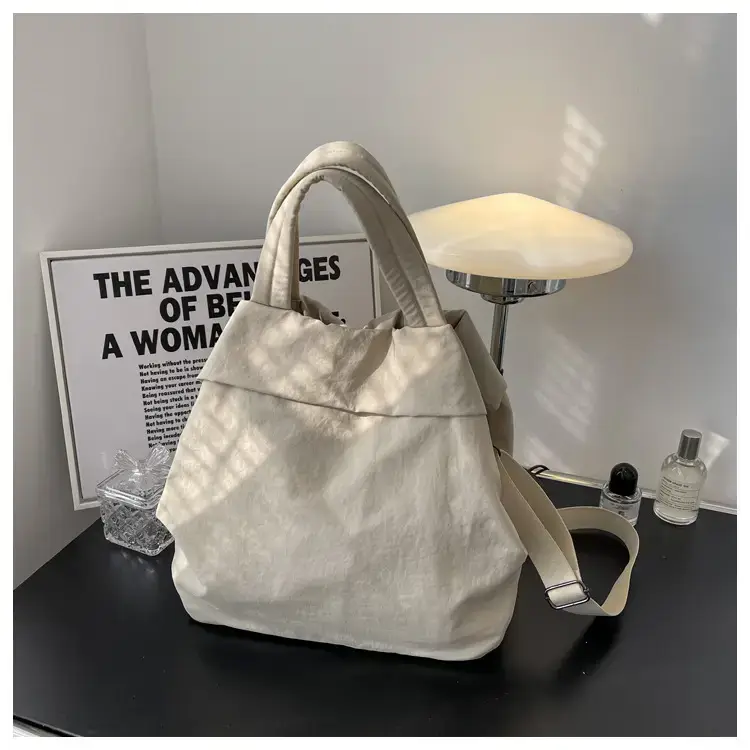 Lulul Women's Ultra-Light Nylon Shoulder Bag Beige — feature 103