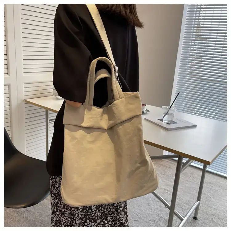 Lulul Women's Ultra-Light Nylon Shoulder Bag Beige — feature 13
