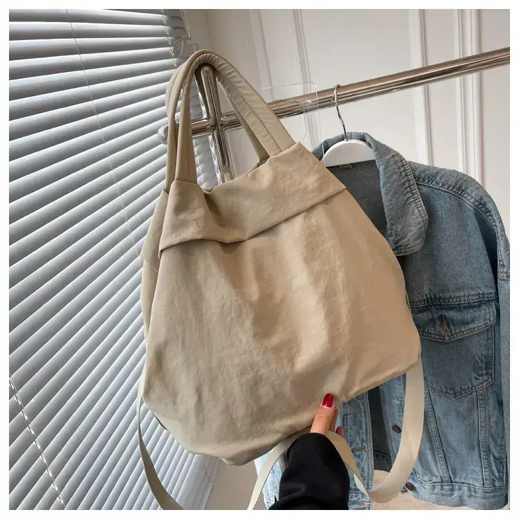 Lulul Women's Ultra-Light Nylon Shoulder Bag Beige — feature 134