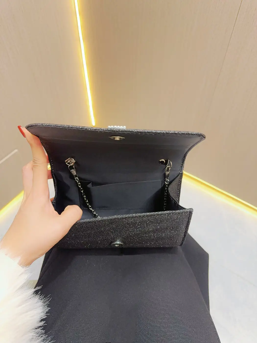 Black Sparkly Crossbody Clutch Bag for Women - Image 6