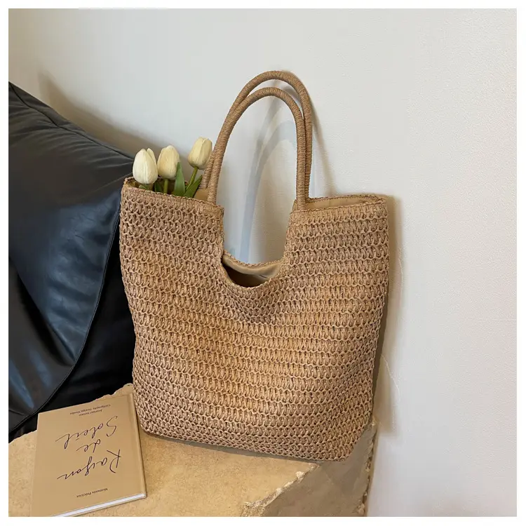 Women Woven Straw Shoulder Bag Large 2026 — feature 16