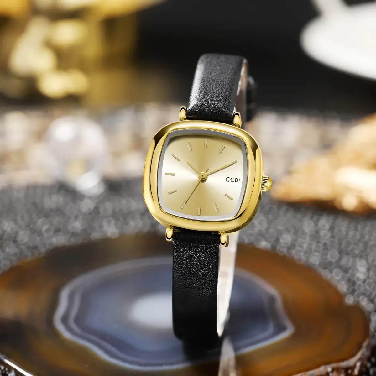 Women's Gedi Retro Square Watch Red Leather Band