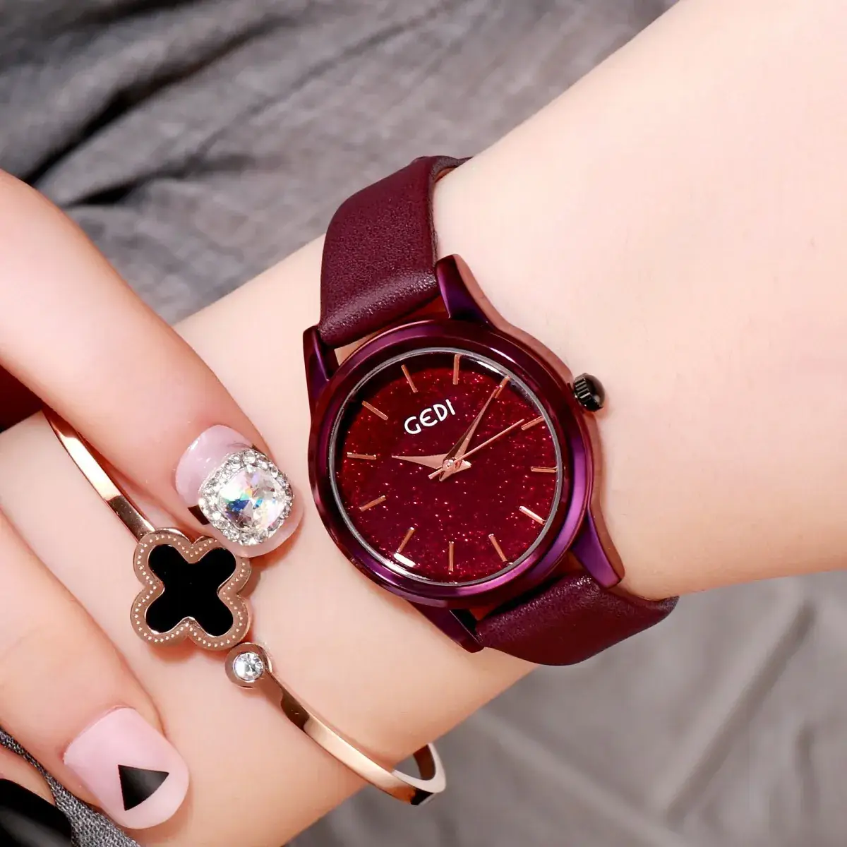 Blue Glitter Women's Quartz Watch with Rose Gold Hands - Image 6