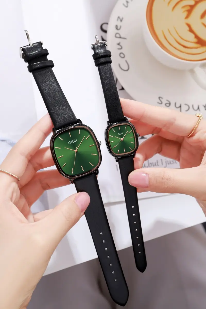 Women's Korean Style Oval Watch with Black Belt & Quartz Movement — feature 12
