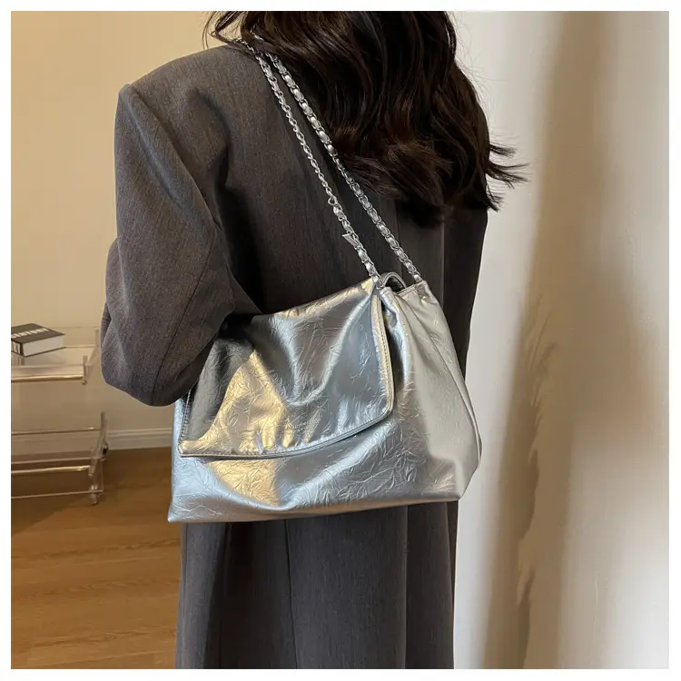 Green Leather Chain Shoulder Bag for Women — feature 25