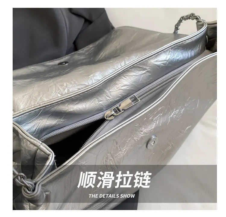 Green Leather Chain Shoulder Bag for Women — feature 4