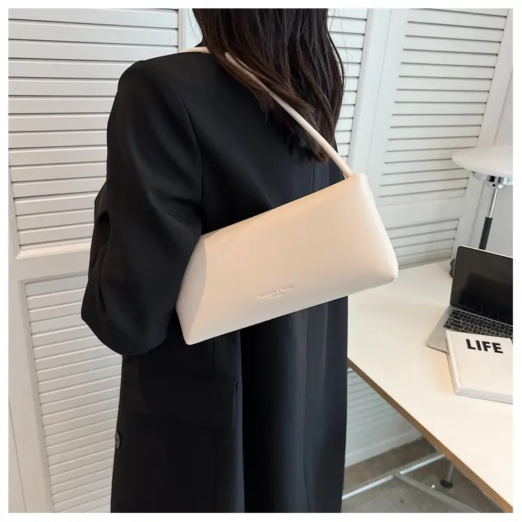 Black French Stick Shoulder Bag for Women 2022 — feature 20