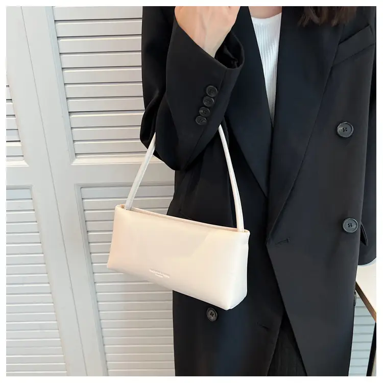 Black French Stick Shoulder Bag for Women 2022 — feature 23