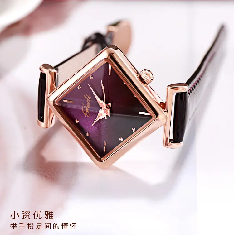 Goldie Women's Rose Gold Quartz Watch with Star & Crown Design — feature 4