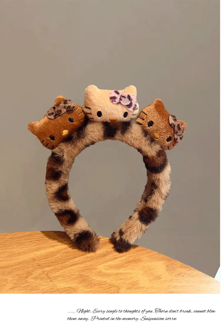 Plush Bear Headband for Face Wash 2023 — feature 8