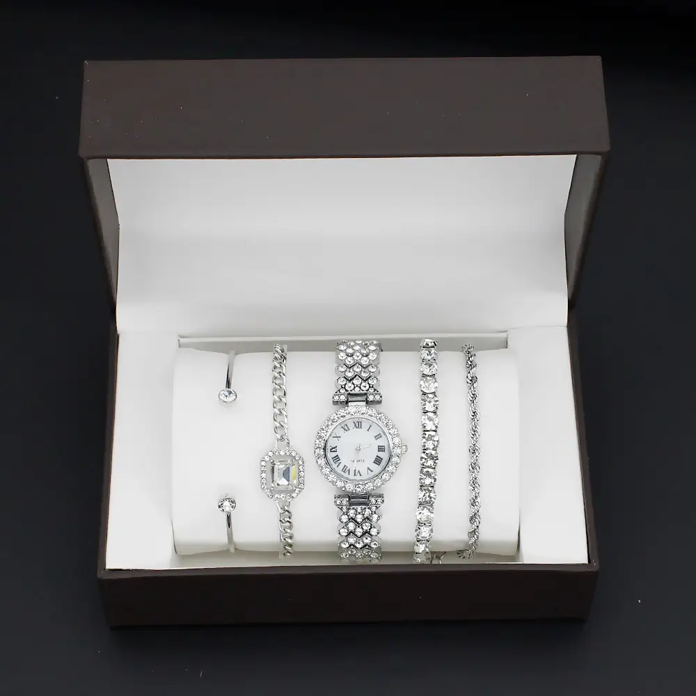 Women's Exquisite Diamond Bracelet Watch Set with Box — feature 5