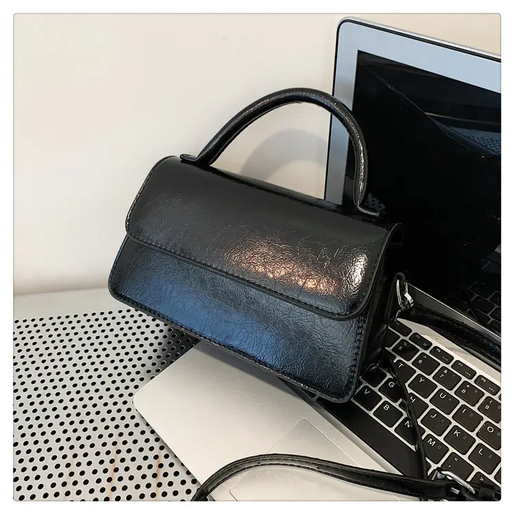 New Women's Brown Leather Crossbody Bag — feature 27