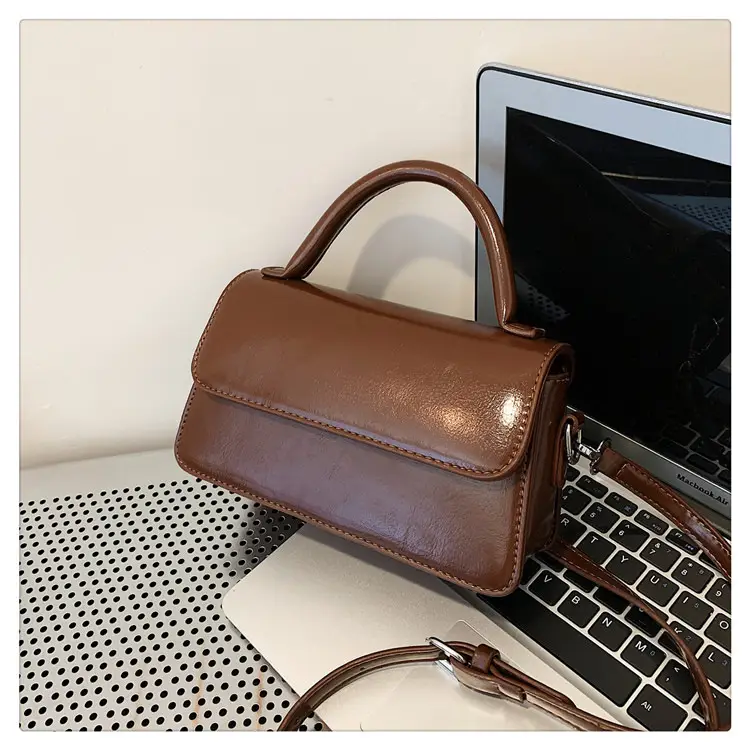 New Women's Brown Leather Crossbody Bag — feature 29