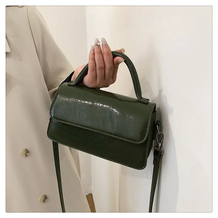 New Women's Brown Leather Crossbody Bag — feature 3