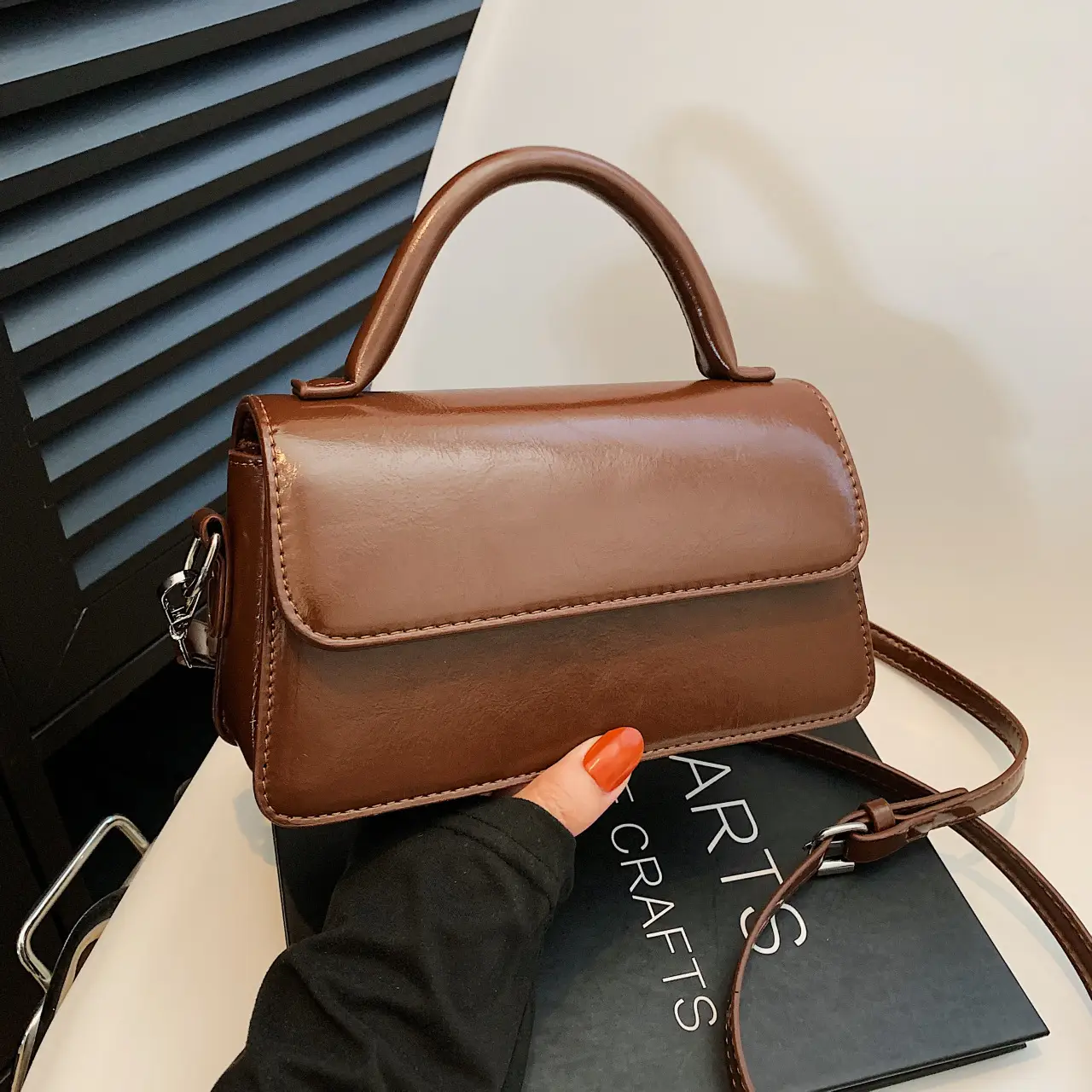 New Women's Brown Leather Crossbody Bag - Image 2