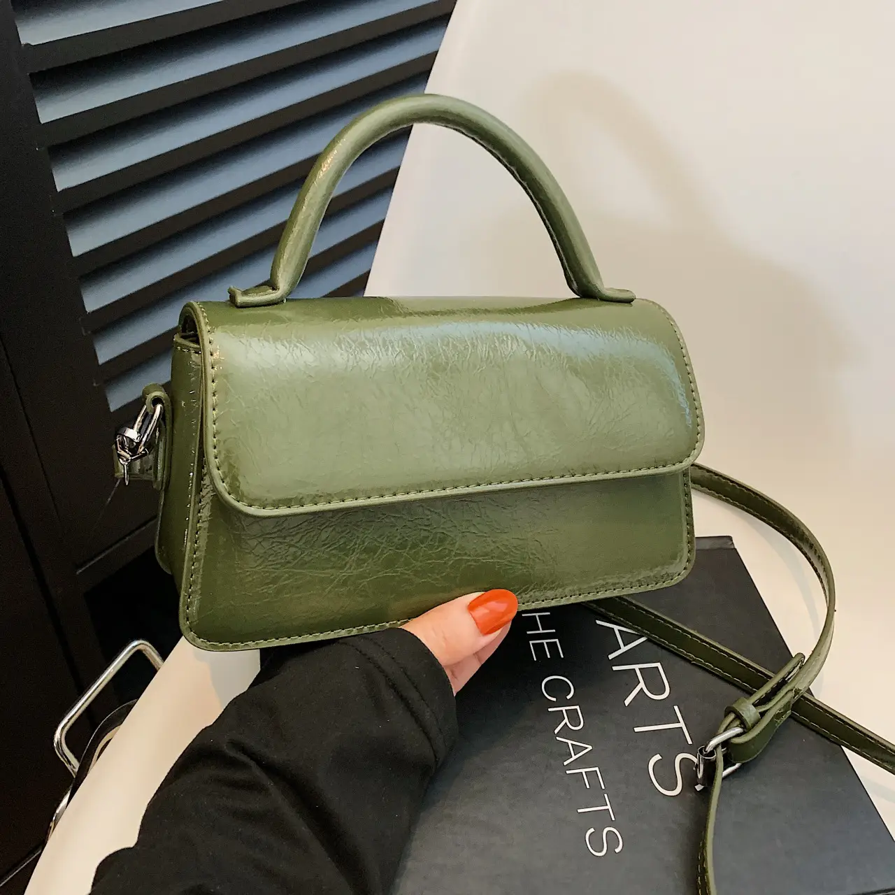 New Women's Brown Leather Crossbody Bag - Image 3