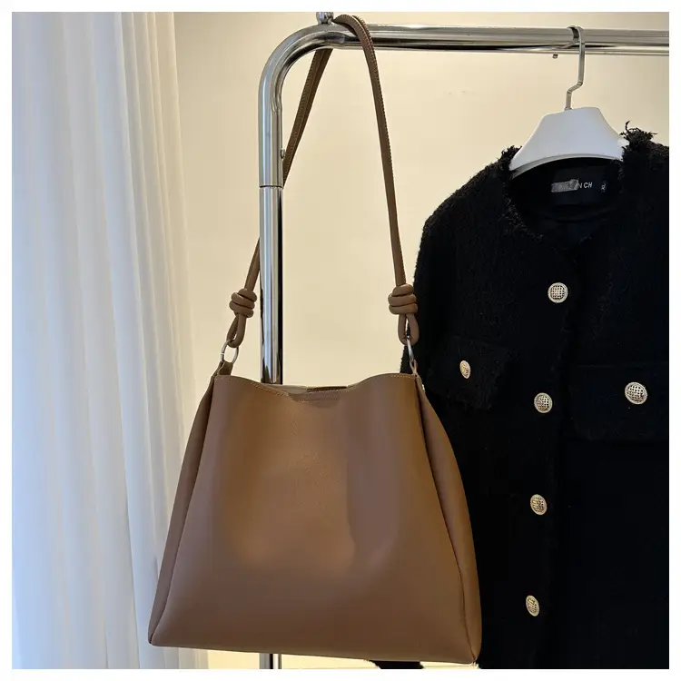 Women's Tan Leather Shoulder Bag 2024 Spring — feature 12