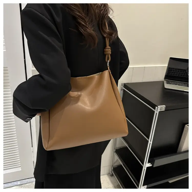 Women's Tan Leather Shoulder Bag 2024 Spring — feature 20