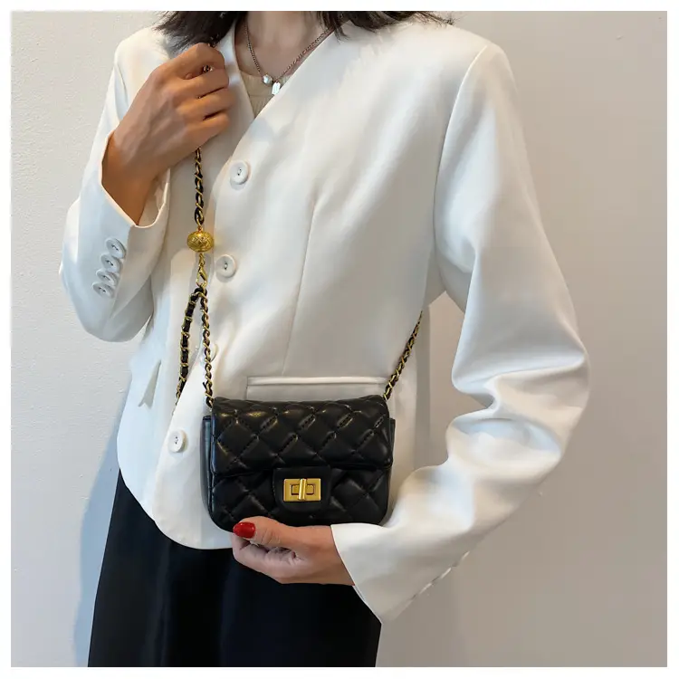 Yellow Quilted Chain Shoulder Bag for Women 2024 — feature 18