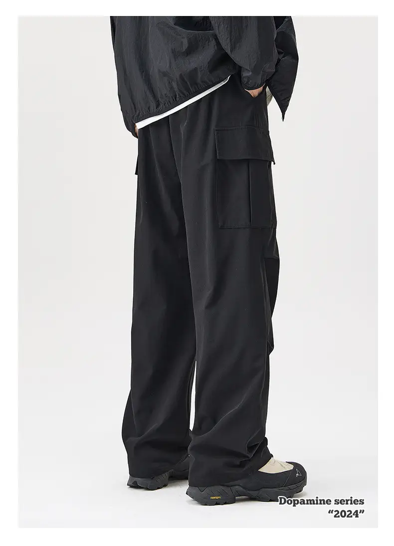 Men Mountain Style Pleated Cargo Pants Large Pockets Brown — feature 14