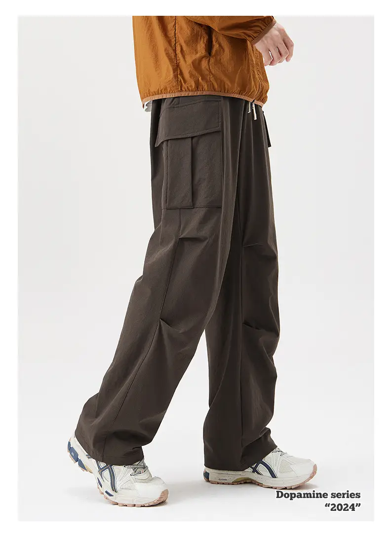 Men Mountain Style Pleated Cargo Pants Large Pockets Brown — feature 16