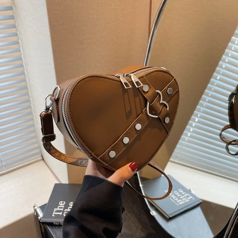 Heart Shaped Shoulder Bag for Women 2024 - Image 6
