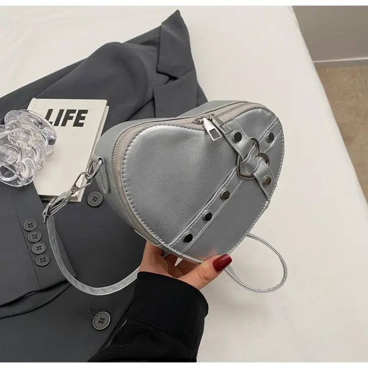 Heart Shaped Shoulder Bag for Women 2024 — feature 24