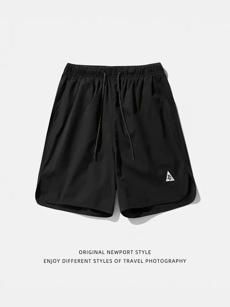 Hanlu Men Green Casual Shorts with Arc Hem