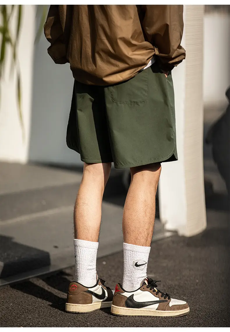 Hanlu Men Green Casual Shorts with Arc Hem — feature 12