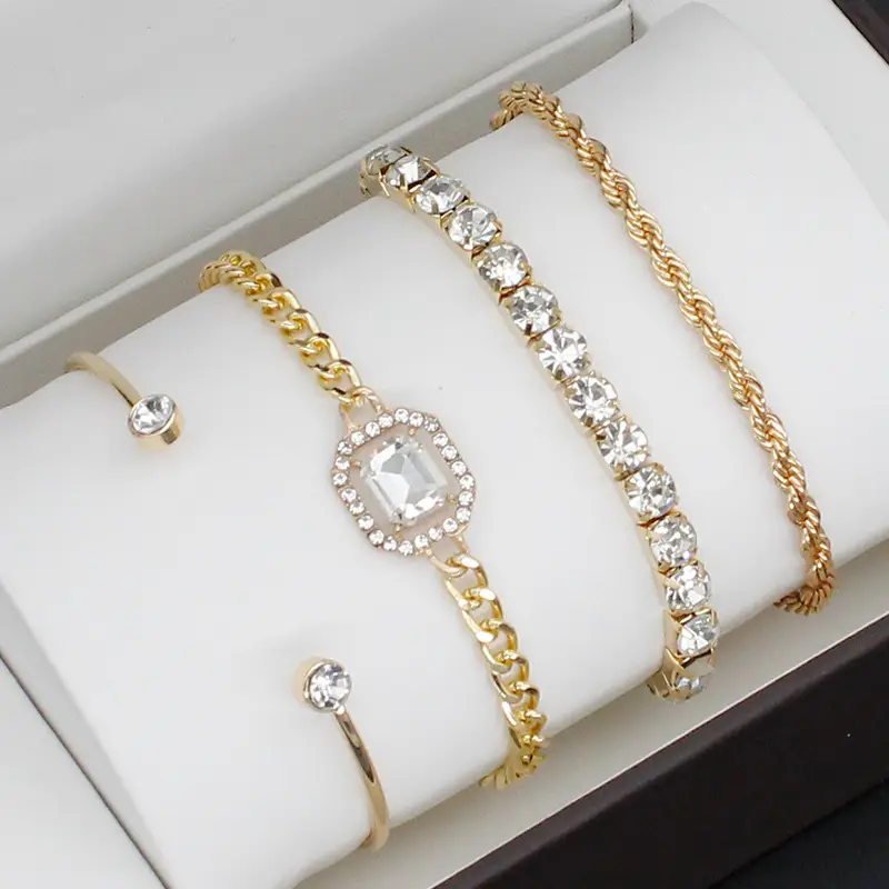 Women's Gold Quartz Watch with Diamond Bracelet Set - Image 7