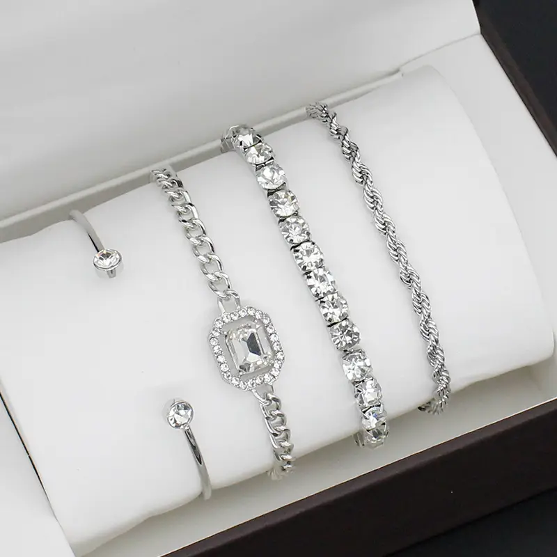 Women's Gold Quartz Watch with Diamond Bracelet Set - Image 8