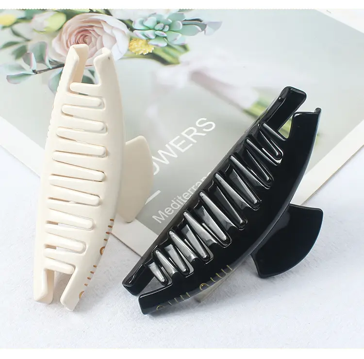 Oversized Japanese Hair Grip Clip with MIU Design — feature 8