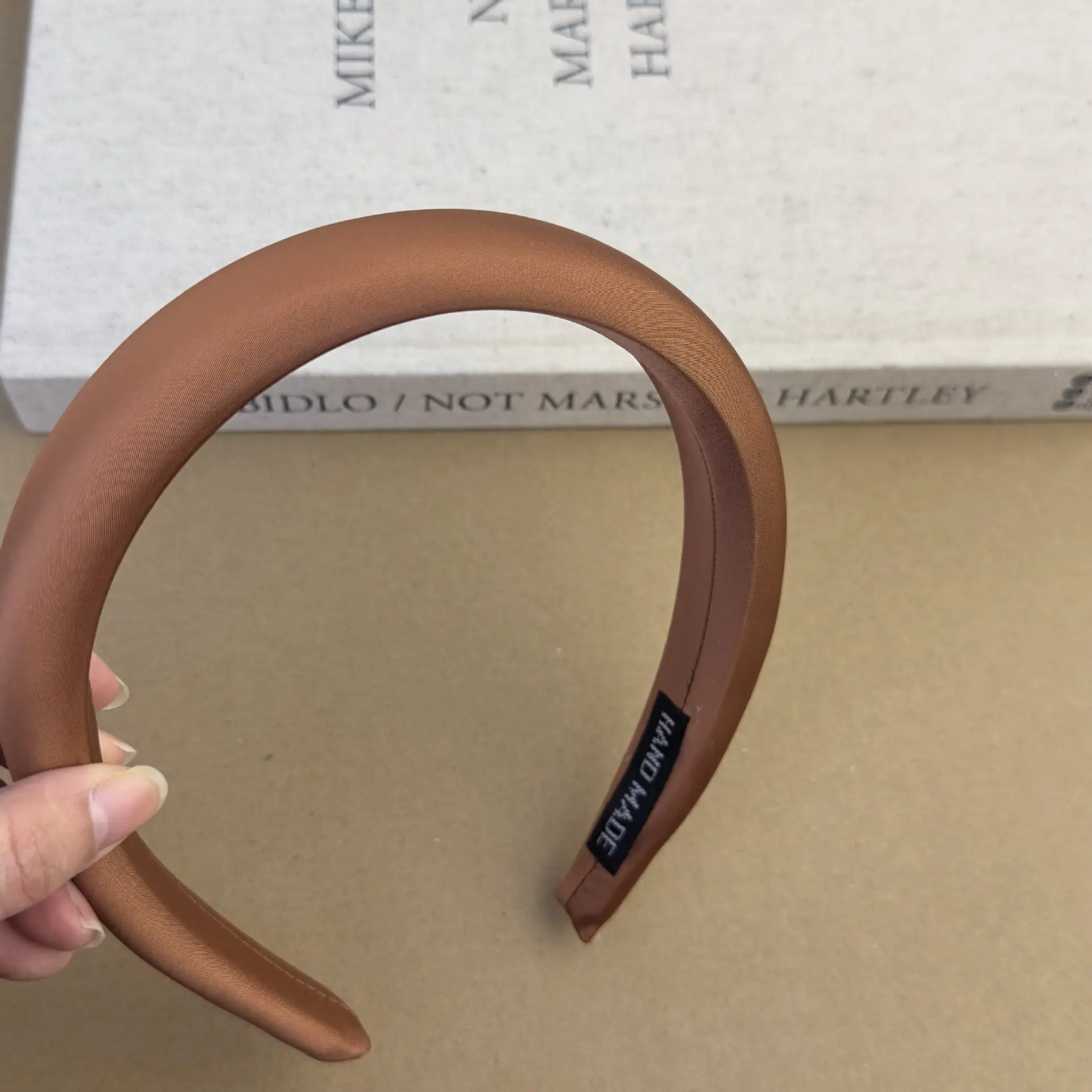 Pure Color Elegant Sponge Headband for Hair Accessories - Image 8