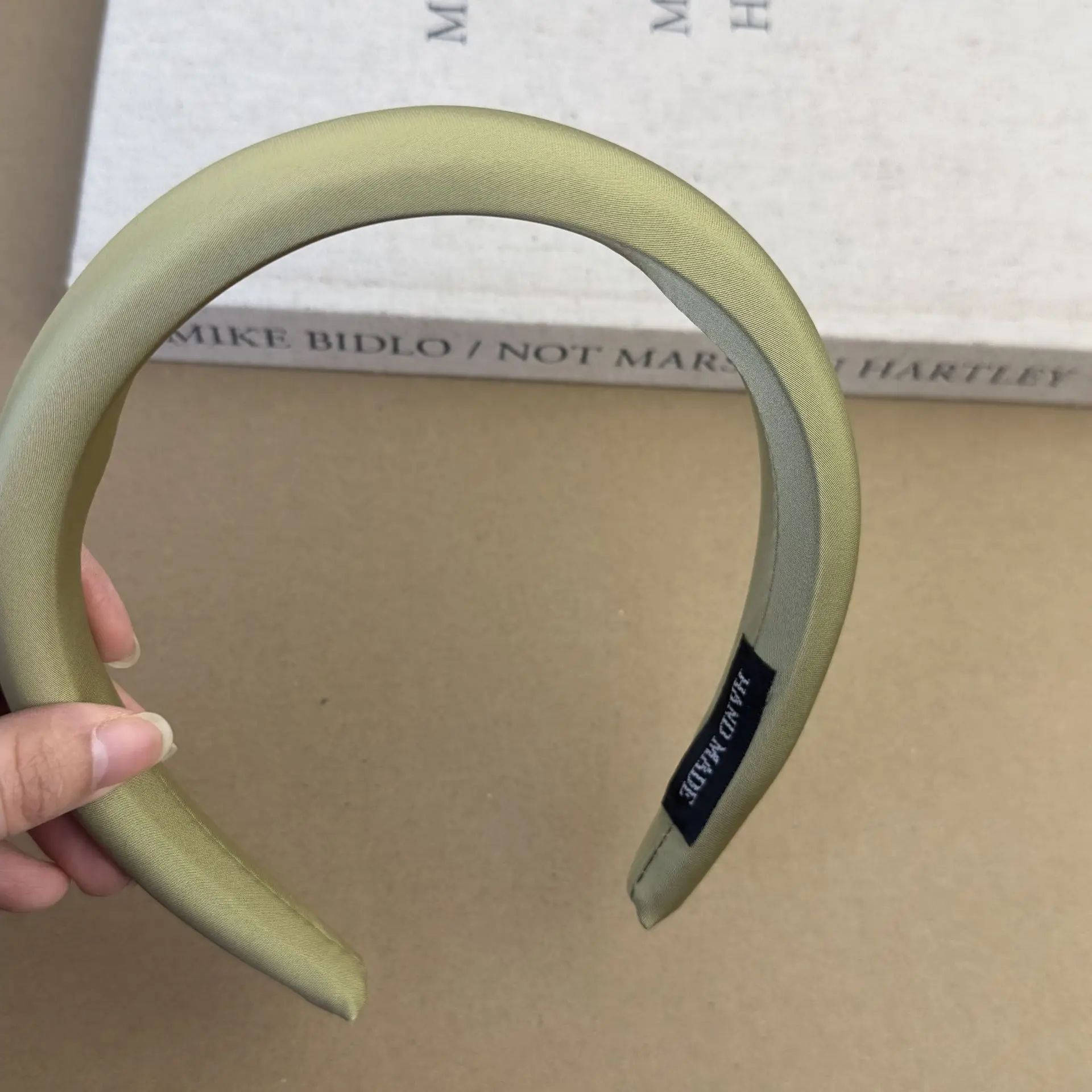 Pure Color Elegant Sponge Headband for Hair Accessories - Image 9