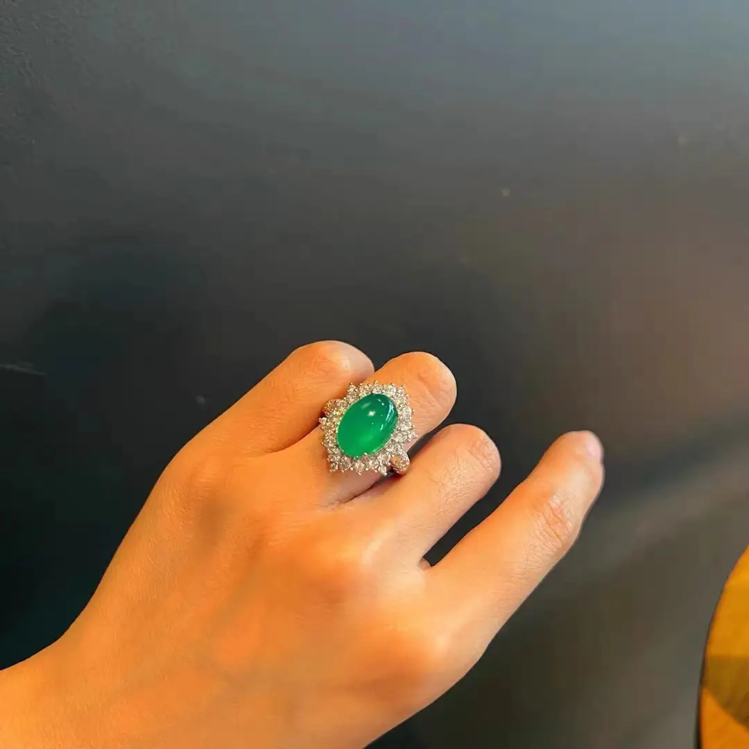 Emerald Natural Emerald Ring for Women — feature 1